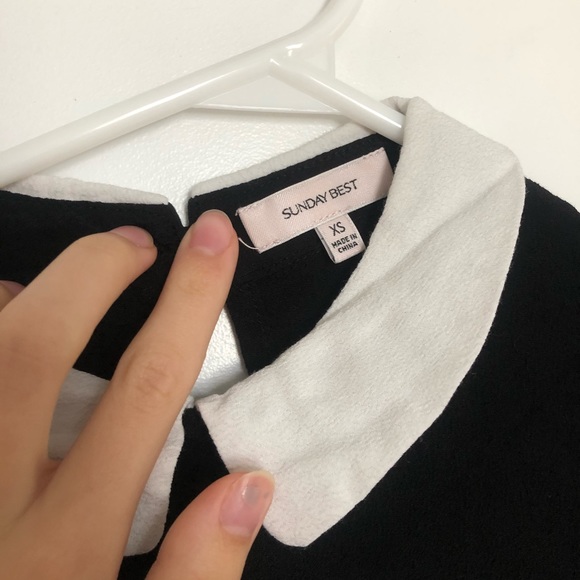 Aritzia Sunday Best patterson black with white collared shirt top blouse - Picture 4 of 8